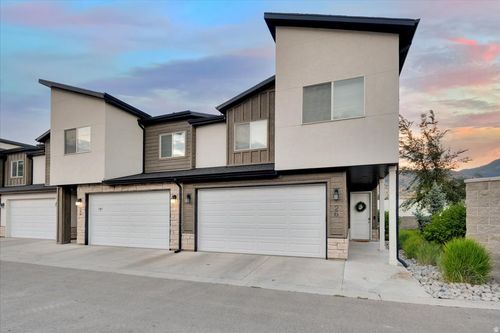 26 S 410 W, Providence, UT, 84332-6104 | Card Image