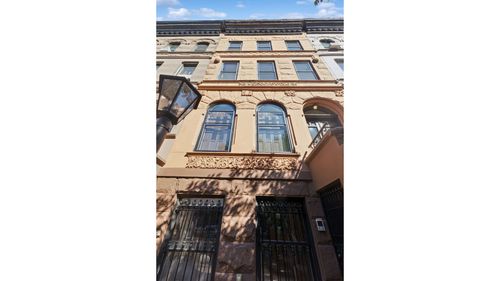 647 10th St, Brooklyn, NY, 11215-4501 | Card Image