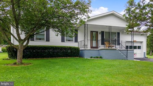 391 King St, KEARNEYSVILLE, WV, 25430-5617 | Card Image