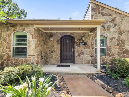 2214 Lakeville Dr, Kingwood, TX, 77339-2325 | Card Image