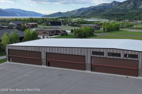 24-209 Alpine Dr, Alpine, WY, 83128 | Card Image