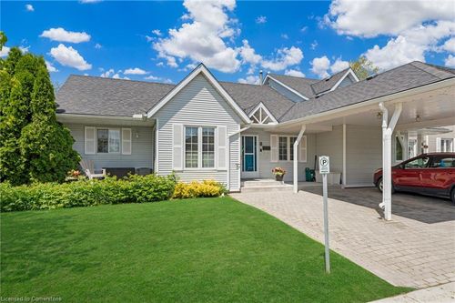 8 Garden Dr, Smithville, ON, L0R2A0 | Card Image