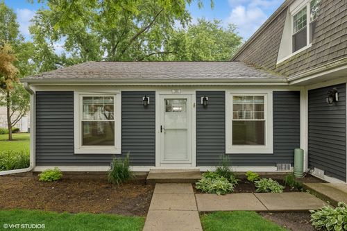 350 Meadow Ct, Vernon Hills, IL, 60061-1920 | Card Image
