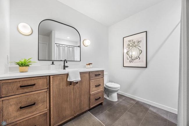 Full Bath | Image 24