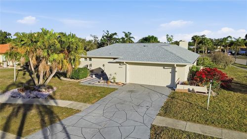 1691 Fleetwood Dr, SARASOTA, FL, 34232-3317 | Card Image