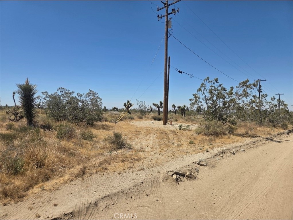 Land in Pinon Hills