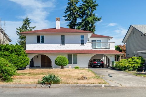 9551 Snowdon Ave, Richmond, BC, V7A2M2 | Card Image