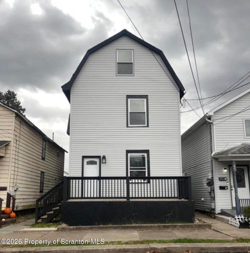 apt-3-39 W Ridge St, Nanticoke, PA, 18634-2700 | Card Image