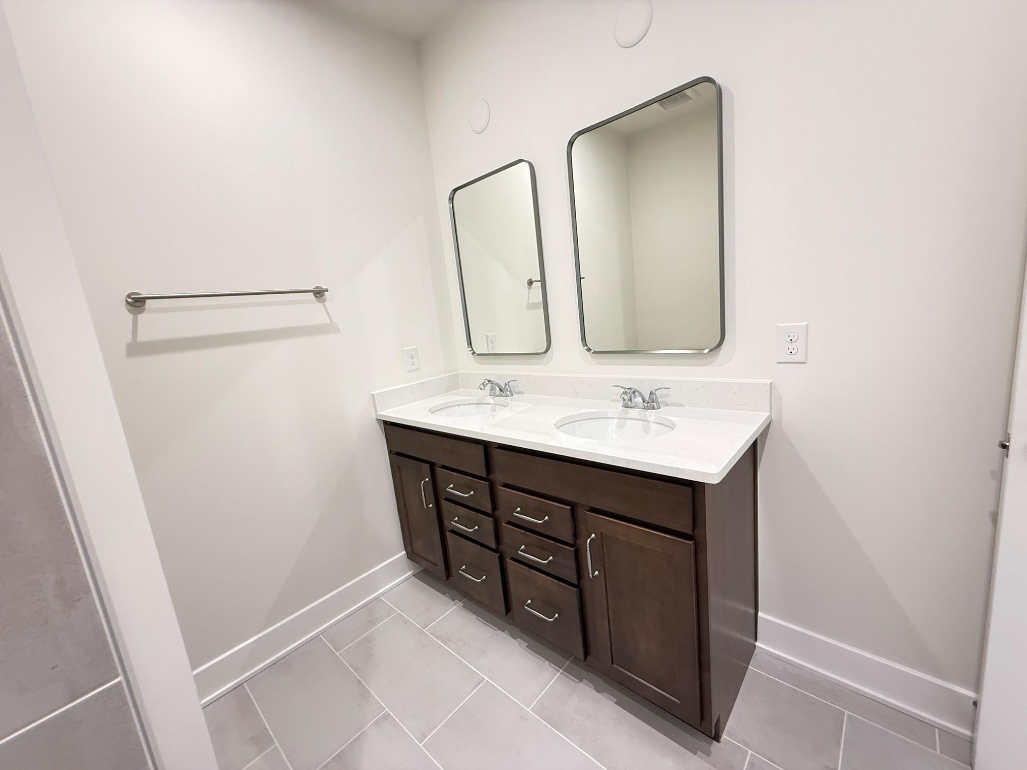 Residential Lease in MANASSAS 5