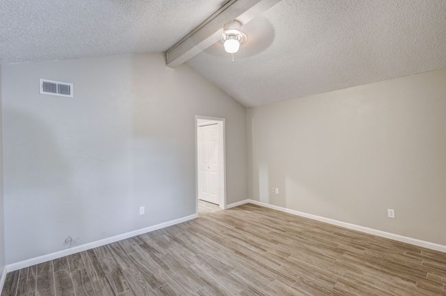 APT-105 - 9254 Forest Ln, Townhouse with 2 bedrooms, 2 bathrooms and null parking in Dallas TX | Image 18