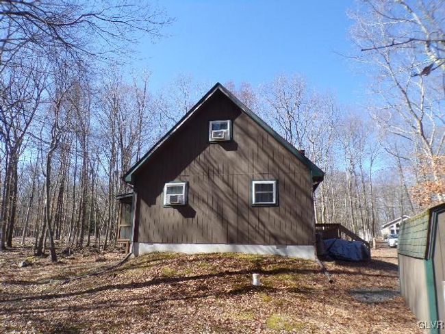 64 Hugo Dr, House other with 3 bedrooms, 2 bathrooms and null parking in Albrightsville PA | Image 8