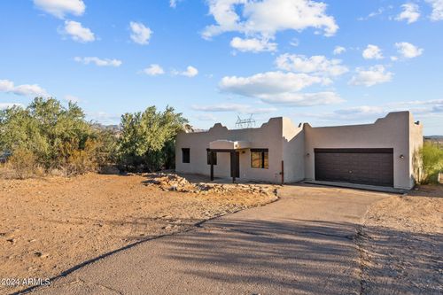 19255 E Cactus Way, Black Canyon City, AZ, 85324 | Card Image