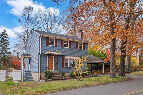 149 Forest St, Reading, MA, 01867-1632 | Card Image