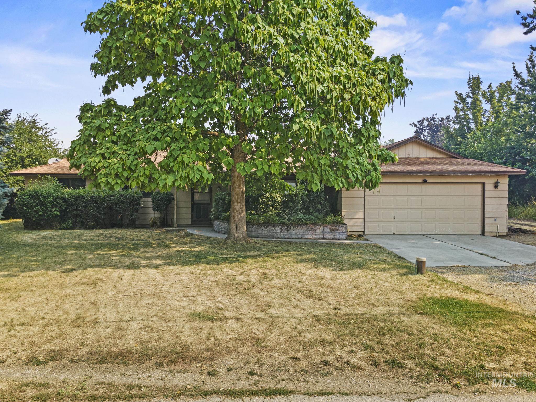 Meada Ln, Boise, ID 83709