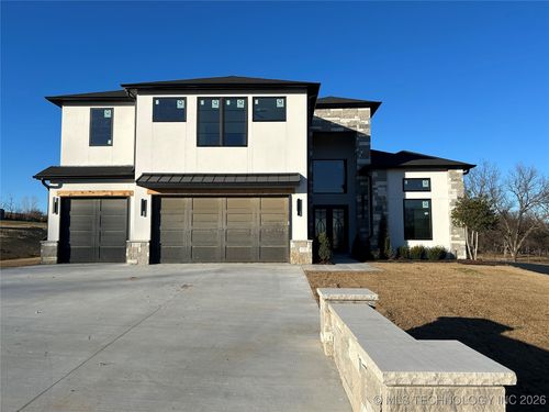 6711 E 153rd St S, Bixby, OK, 74008-4389 | Card Image