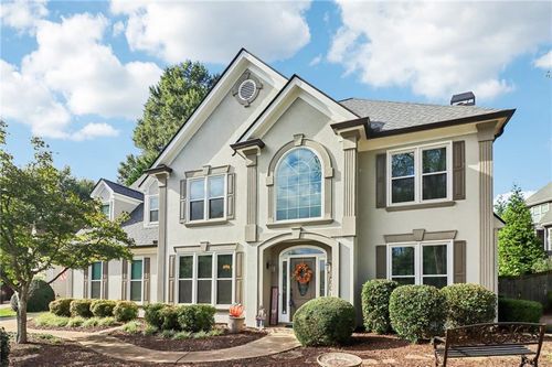 6410 Newcastle Way, Cumming, GA, 30040-7075 | Card Image