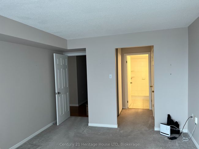 407 - 5100 Dorchester Rd, Condo with 2 bedrooms, 2 bathrooms and 1 parking in Niagara Falls ON | Image 4