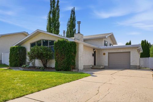 67 Sherwood Cres, Red Deer, AB, T4N0A5 | Card Image