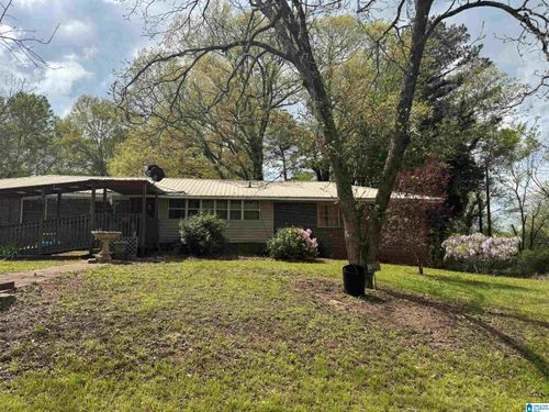 1029 Barnes Dr, BESSEMER, AL, 35020-7907 | Card Image
