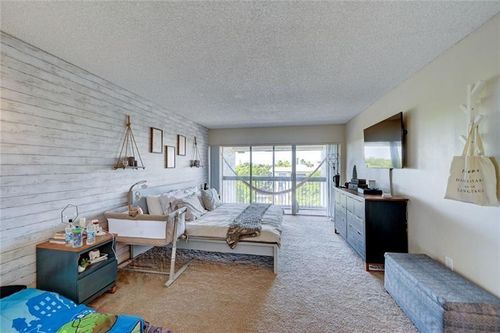 apt-404-731 N Pine Island Rd, Plantation, FL, 33324-1322 | Card Image