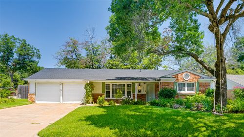 3552 Wosley Dr, Fort Worth, TX, 76133-2168 | Card Image