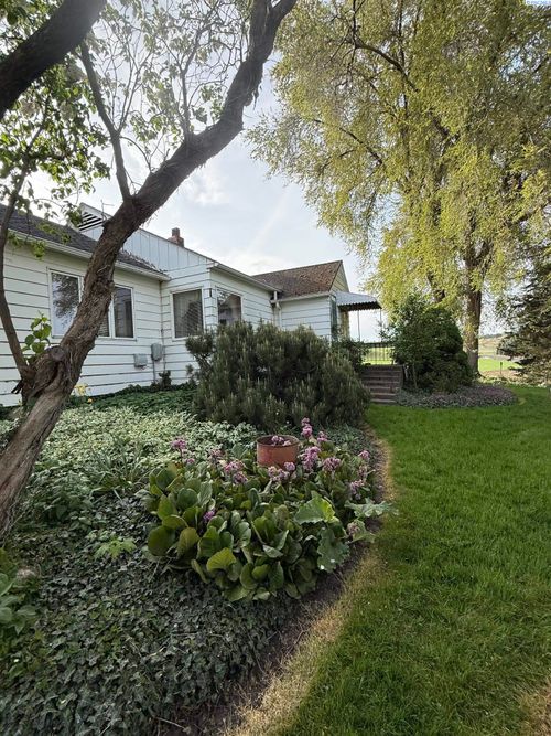 9152 State Route 23, Saint John, WA, 99171-9770 | Card Image