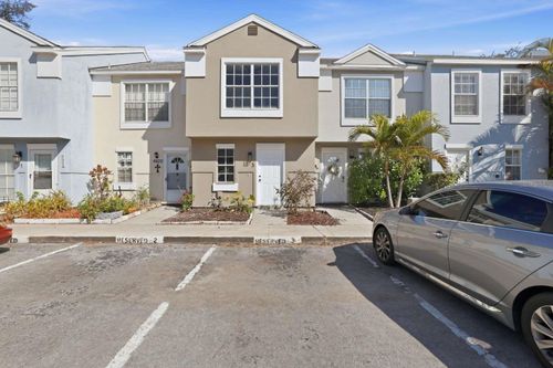 3-6600 121st Ave, LARGO, FL, 33773-3517 | Card Image