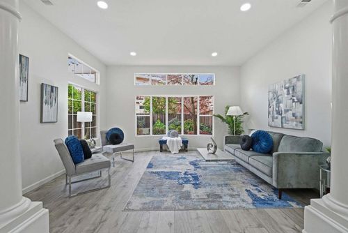 2207 Vizcaya Cir, Campbell, CA, 95008 | Card Image