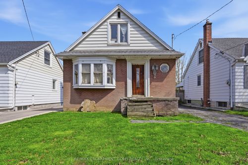 145 Auburn Ave, Hamilton, ON, L8K3B3 | Card Image