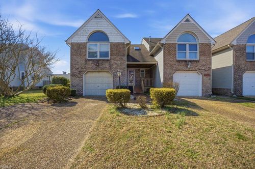 3328 Cricket Hollow Lane, Chesapeake, VA, 23321 | Card Image