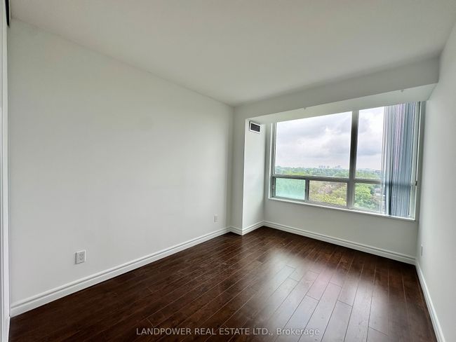 1605 - 238 Doris Ave, Condo with 2 bedrooms, 2 bathrooms and 1 parking in North York ON | Image 15