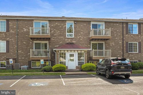 33-1001 Nanroc Dr, Mechanicsburg, PA, 17055-4479 | Card Image