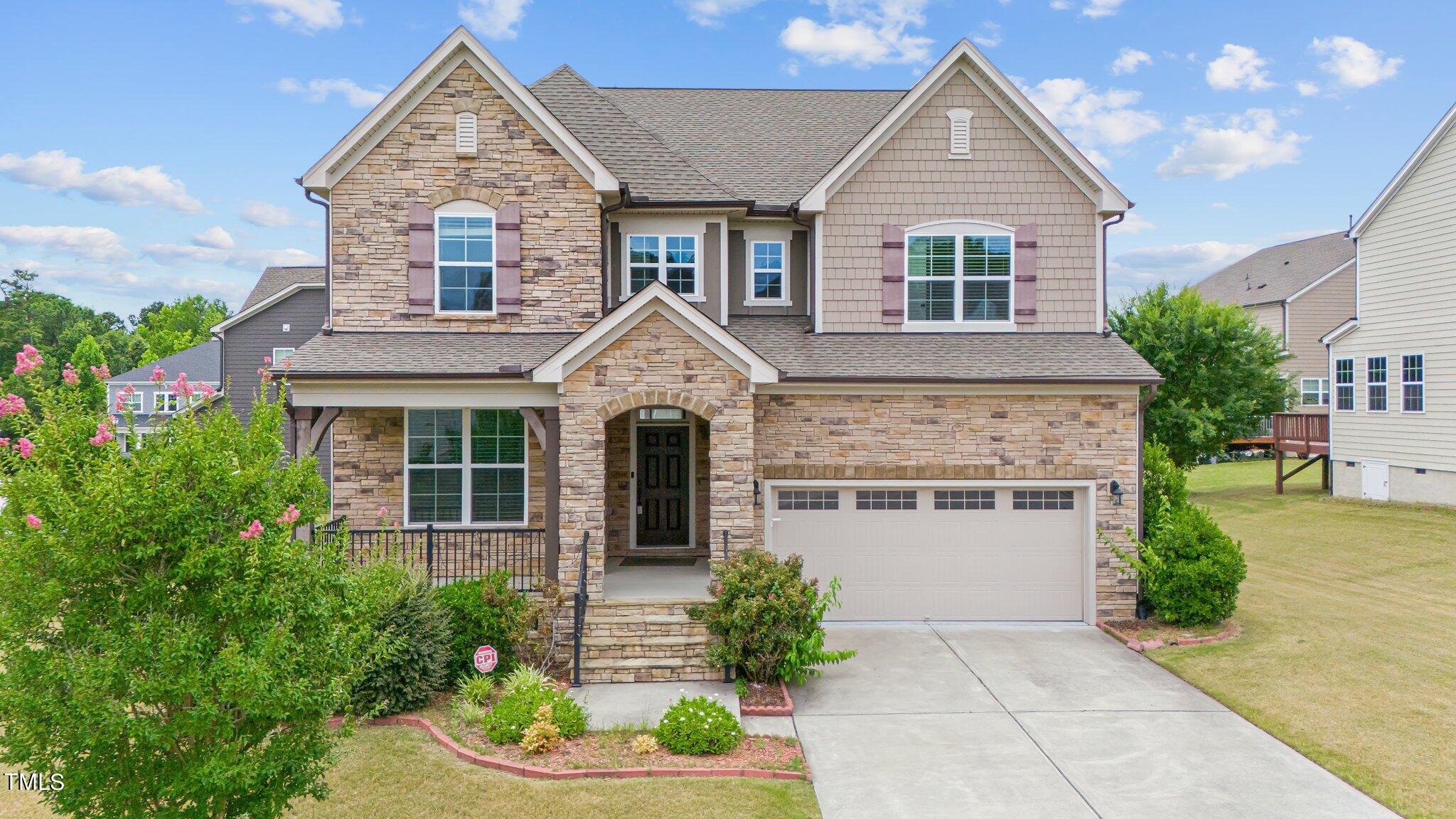 Crestmont Ridge Dr, Apex, NC 27523