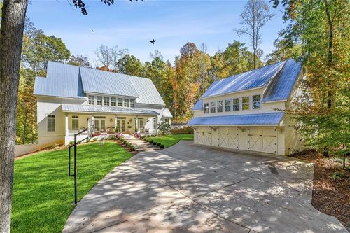 812 Lower Creighton Rd, Cumming, GA, 30028-7208 | Card Image