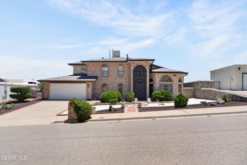 8536 Mountain Ash Drive, El Paso, TX, 79904 | Card Image