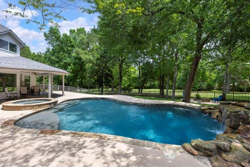 20111 Hilltop Ranch Dr, Montgomery, TX, 77316-3180 | Card Image
