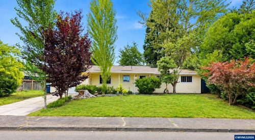 1213 Hemlock Loop, Independence, OR, 97351-1623 | Card Image