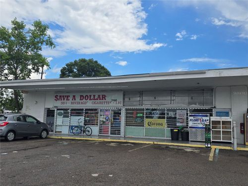 3186 62nd Ave N, St Petersburg, FL, 33702-6115 | Card Image