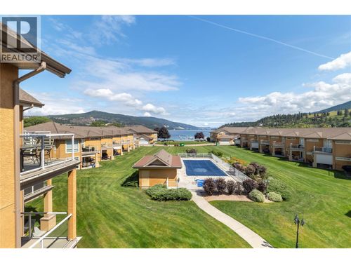 305-3570 Woodsdale Rd, Lake Country, BC, V4V1Y9 | Card Image