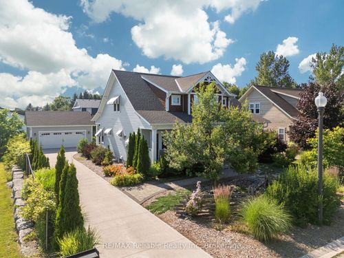32 Thimble Weed Dr, Bayfield, ON, N0M1G0 | Card Image