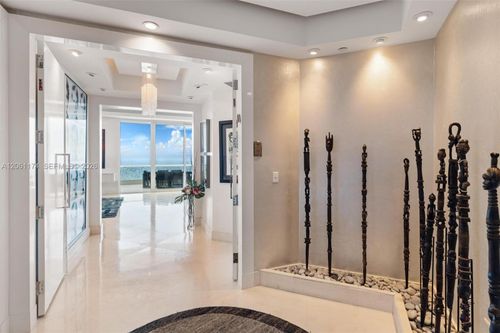 3404-16051 Collins Ave, Sunny Isles Beach, FL, 33160-4505 | Card Image