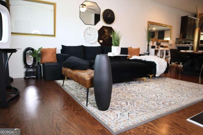 817 Ambient Way Sw, Townhouse with 3 bedrooms, 3 bathrooms and 2 parking in Atlanta GA | Image 10