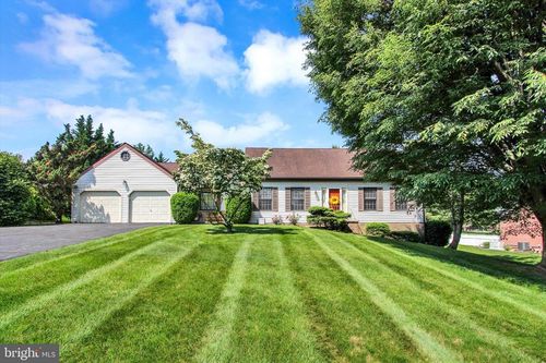 11970 Mentzer Gap Rd, WAYNESBORO, PA, 17268-9341 | Card Image