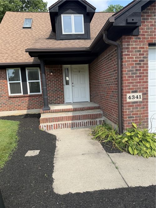 4341 Frontenac Dr, Beavercreek, OH, 45440-3243 | Card Image