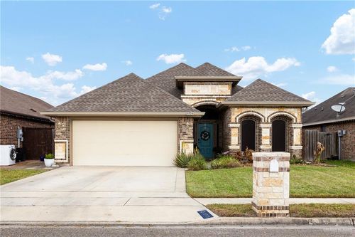 3705 Stratosphere Dr, Edinburg, TX, 78539-2367 | Card Image