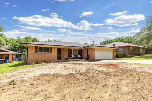 1228 Woodlawn Cir, Denison, TX, 75020-5939 | Card Image