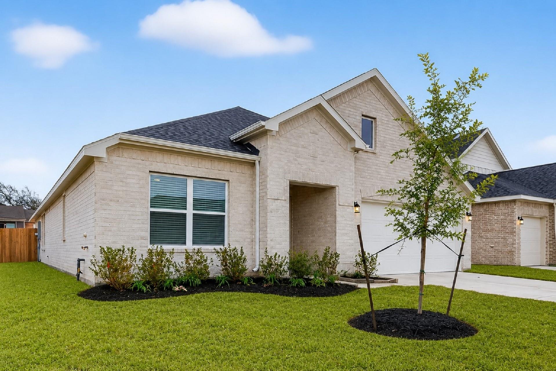 Residential in Splendora 2