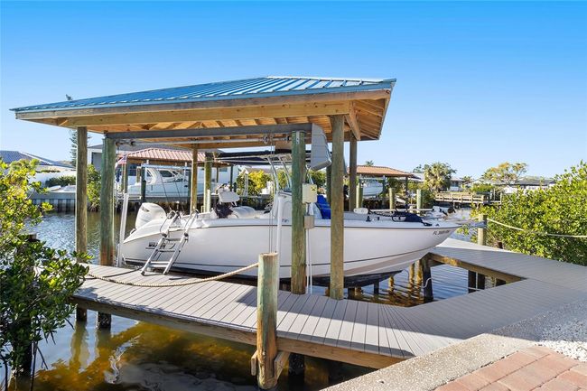 Covered Boat Dock | Image 33