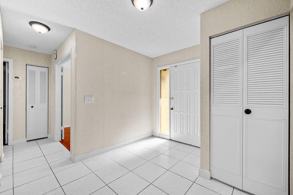 Residential in Royal Palm Beach 4
