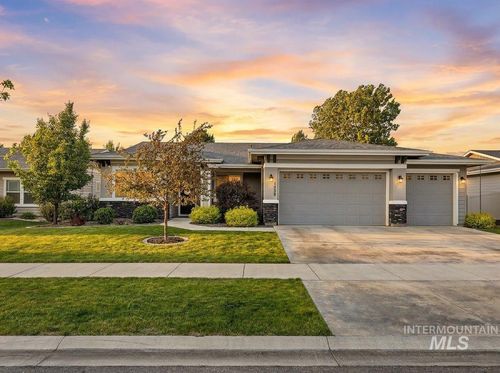 1428 W Elias Dr, Meridian, ID, 83642-5293 | Card Image